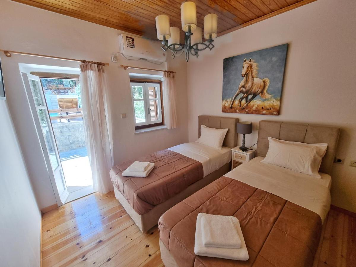 Karya Boutique Mansion Villa Karia  Luaran gambar